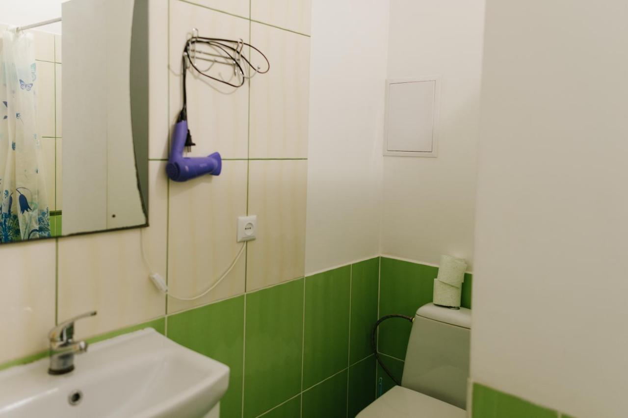 Джерело Kamianets Podilskyi Bagian luar foto
